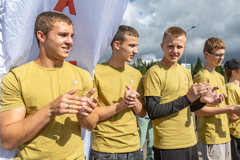 Военно-спортивная игра «Юный страж порядка» в парке «Патриот»