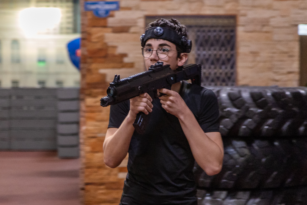 Военно-спортивная игра «Юный страж порядка» в парке «Патриот»