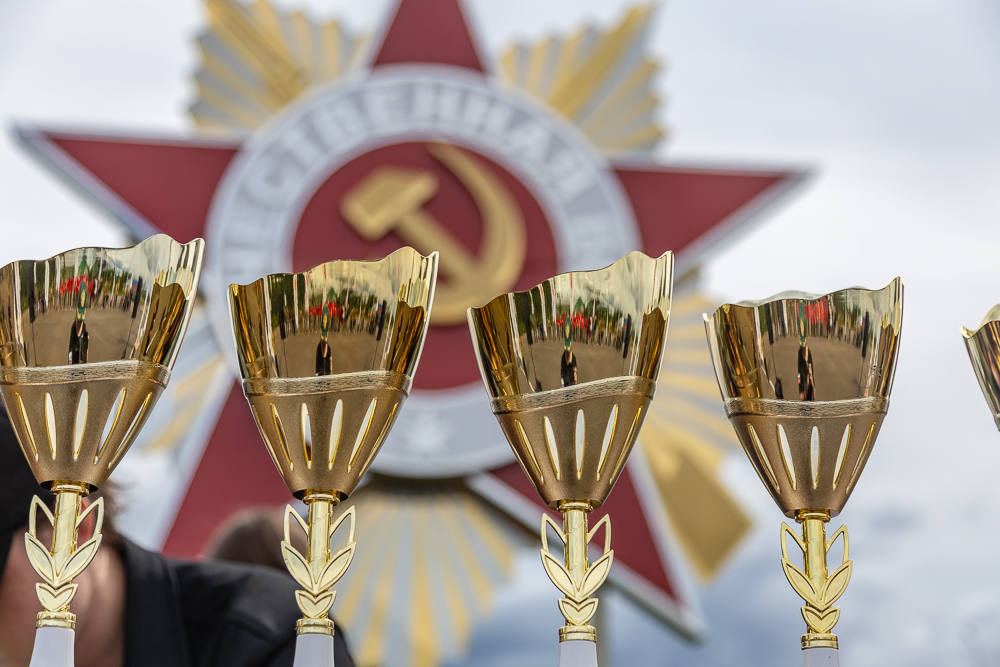 Военно-спортивная игра «Юный страж порядка» в парке «Патриот»